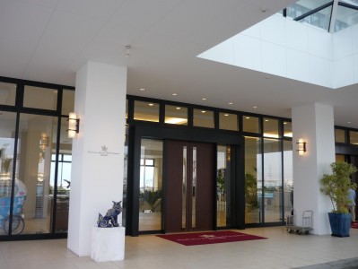 entrance1